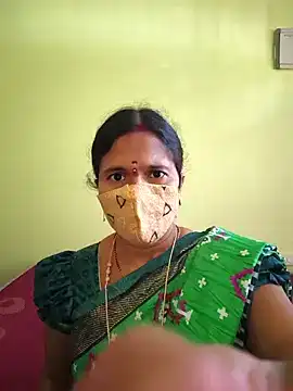 hotladyIndian1